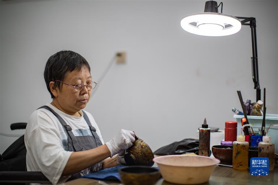 可以上下分的捕鱼游戏